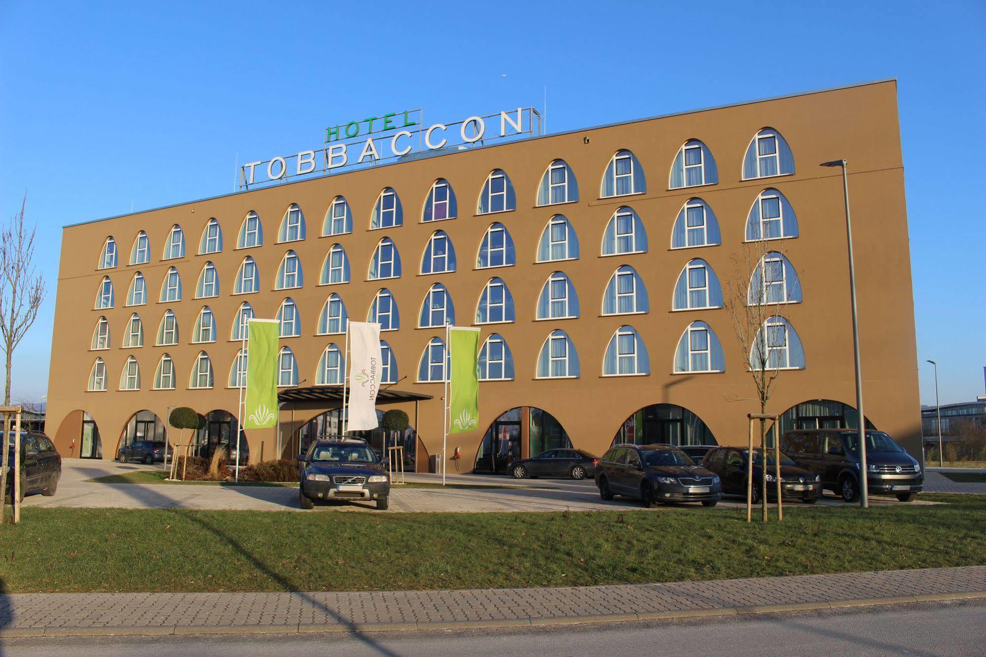 Tobbaccon Hotel Bensheim Eksteriør billede